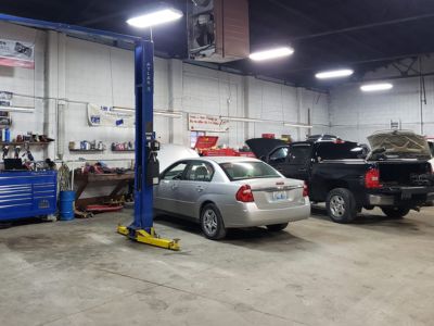 Auto Truck & Trailer bay